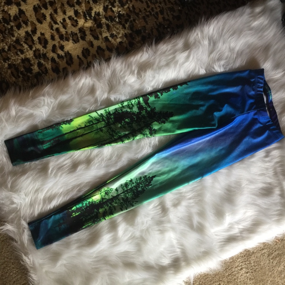 Aurora Skye Leggings